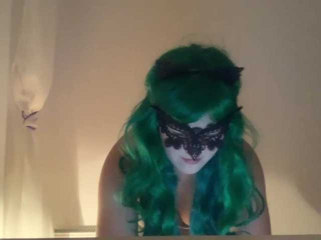 NikkiPleasure live cam on BongaCams