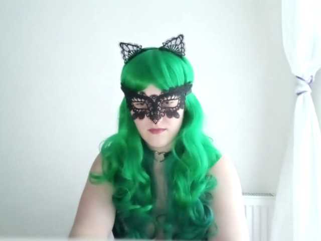 NikkiPleasure live webcam show