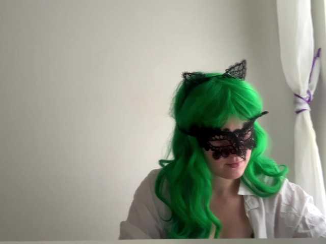 NikkiPleasure live cam on BongaCams