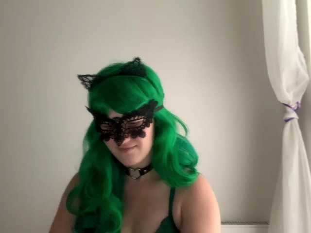 NikkiPleasure