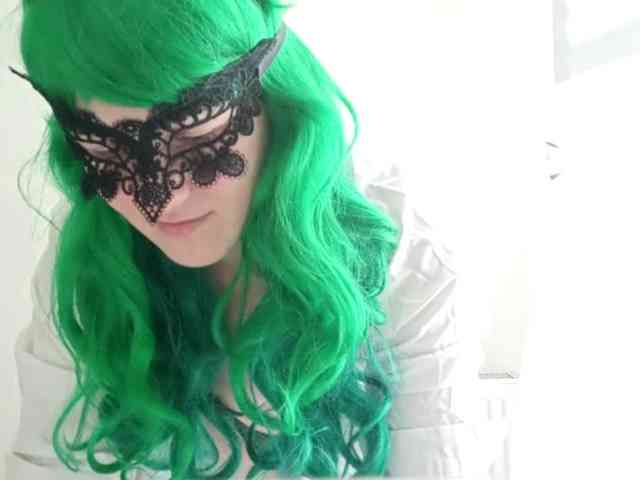 NikkiPleasure