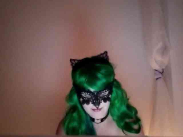 NikkiPleasure