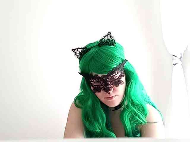 NikkiPleasure