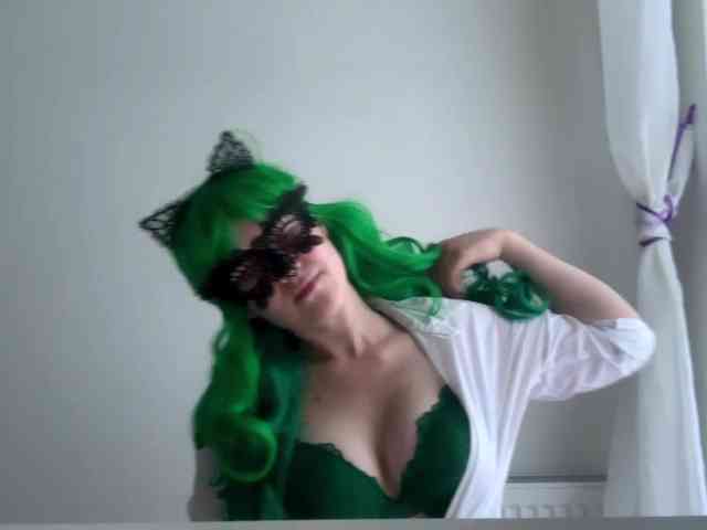 NikkiPleasure