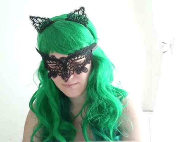 NikkiPleasure webcam
