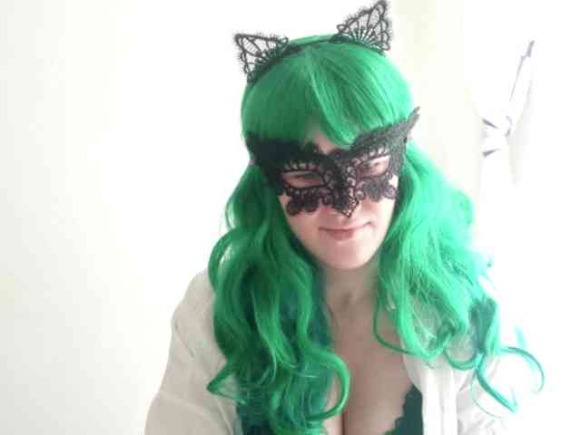 NikkiPleasure webcam