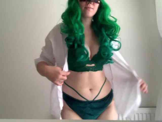 NikkiPleasure webcam