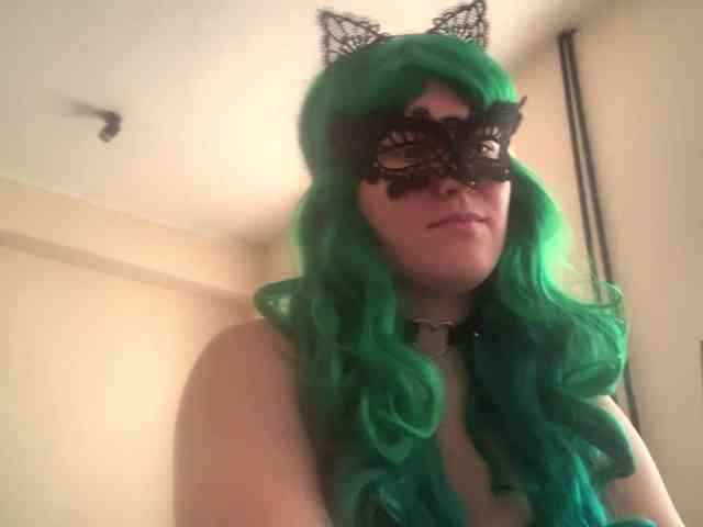NikkiPleasure