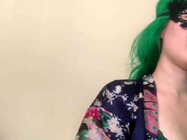 NikkiPleasure
