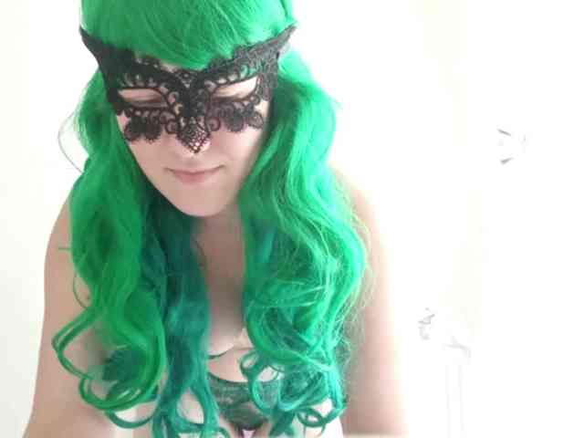 NikkiPleasure