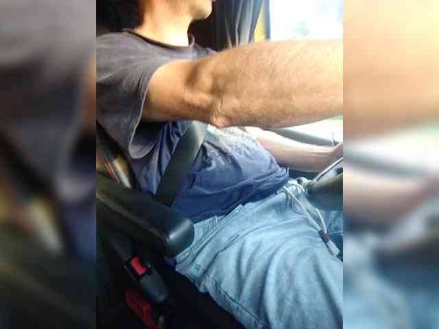 Viktor-411 Live Webcam on BongaCams