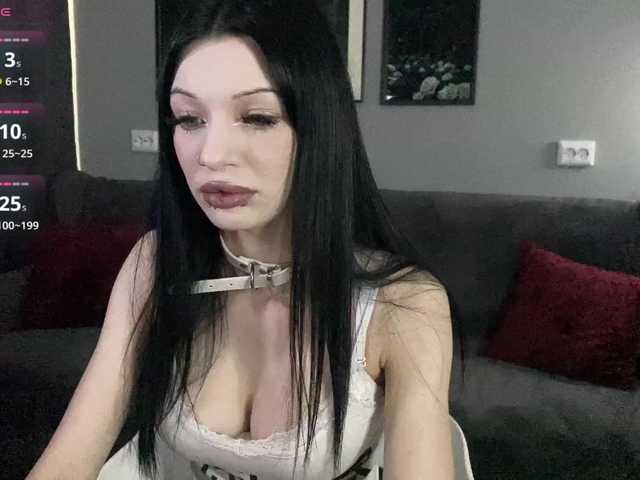 dark-girl live cam on BongaCams