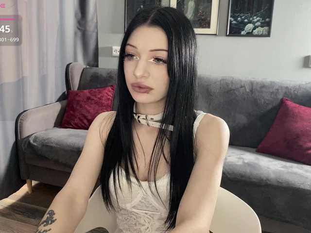 dark-girl live cam on BongaCams