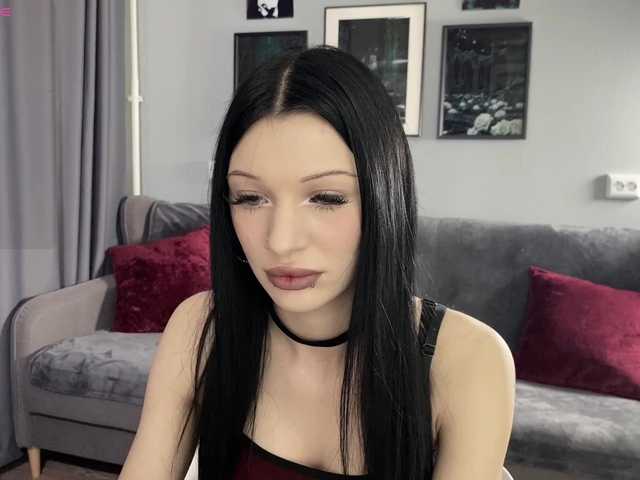 dark-girl live cam on BongaCams