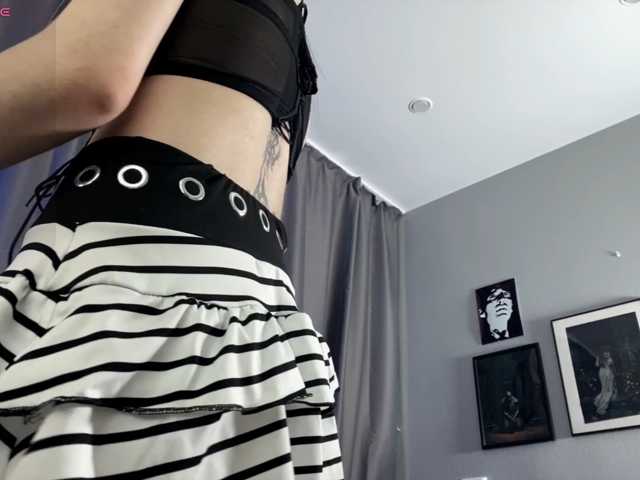 dark-girl live cam on BongaCams