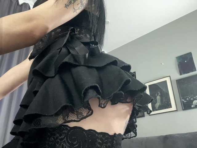 dark-girl live cam on BongaCams