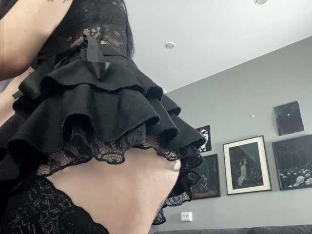 dark-girl live cam on BongaCams