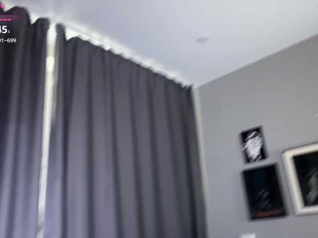 dark-girl live cam on BongaCams