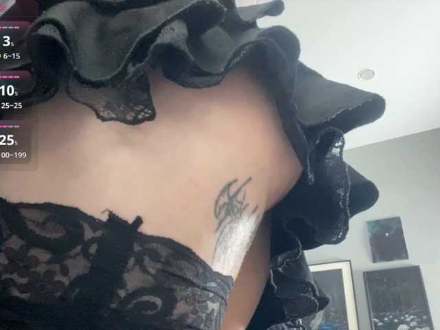 dark-girl live cam preview