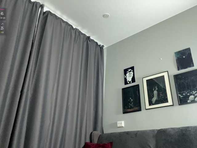 dark-girl live cam preview