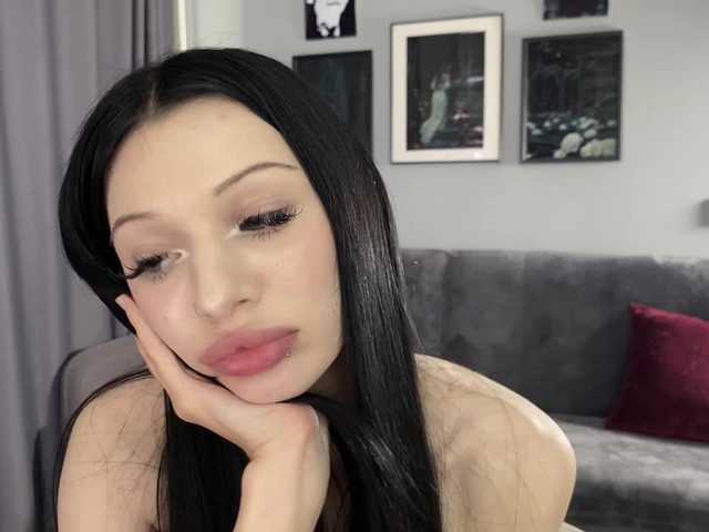 dark-girl live cam on BongaCams