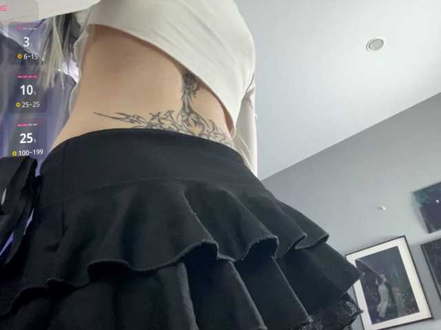 dark-girl, live now on BongaCams