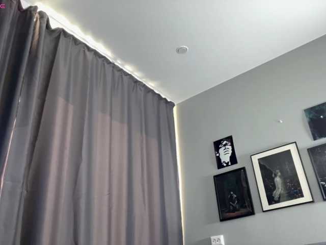 dark-girl live cam on BongaCams
