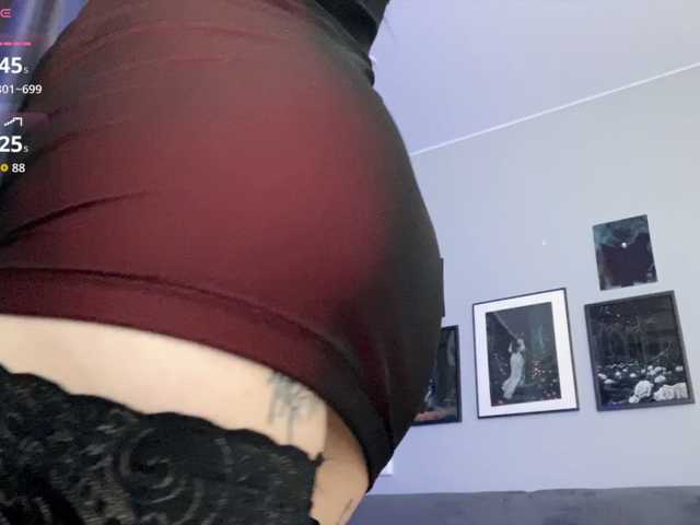 dark-girl live cam on BongaCams