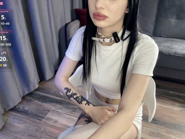 dark-girl live cam on BongaCams
