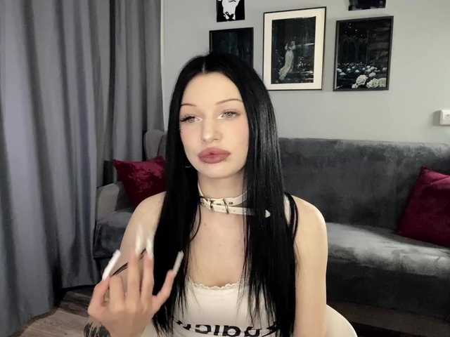 dark-girl live cam on BongaCams