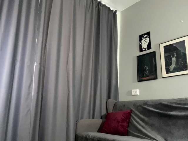 dark-girl live cam on BongaCams