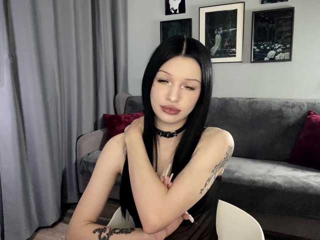 dark-girl live cam on BongaCams