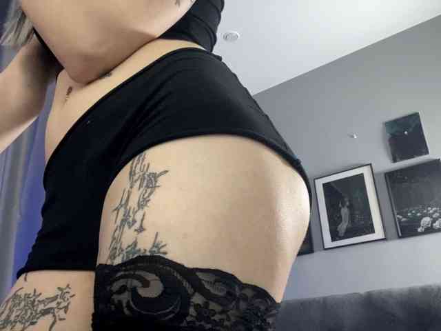 dark-girl webcam