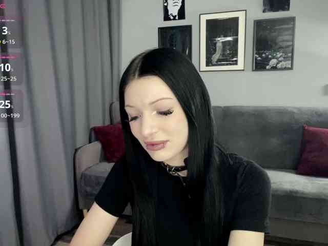 dark-girl's webcam live show