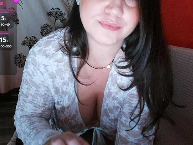 Naughtyh live webcam show