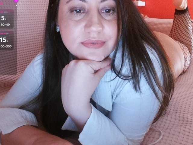 Naughtyh live cam on BongaCams