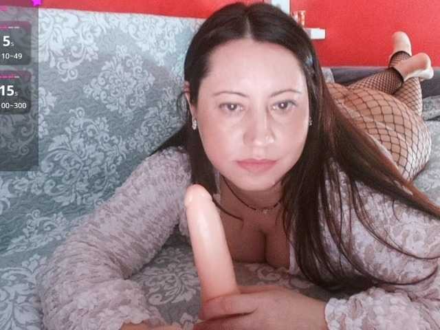 Naughtyh live webcam show