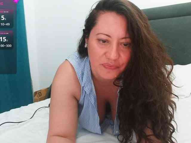 Naughtyh webcam