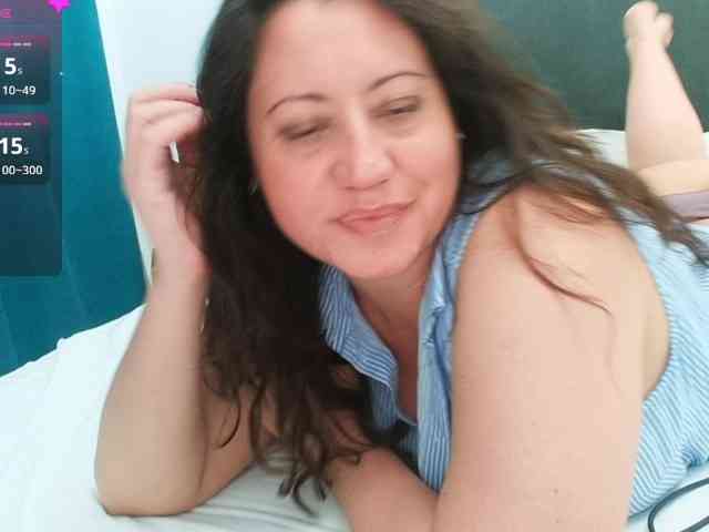 Naughtyh webcam