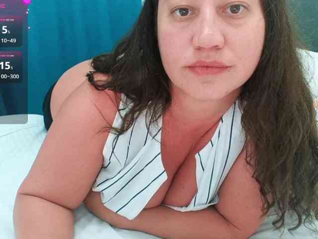 Naughtyh webcam