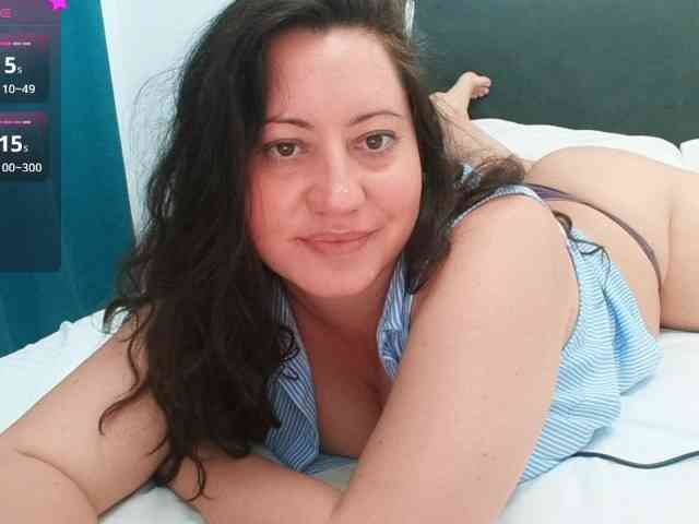 Naughtyh webcam