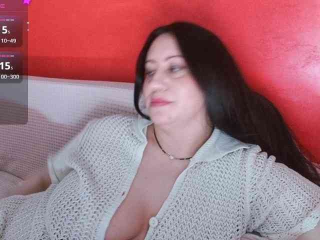 Naughtyh Live Webcam on BongaCams