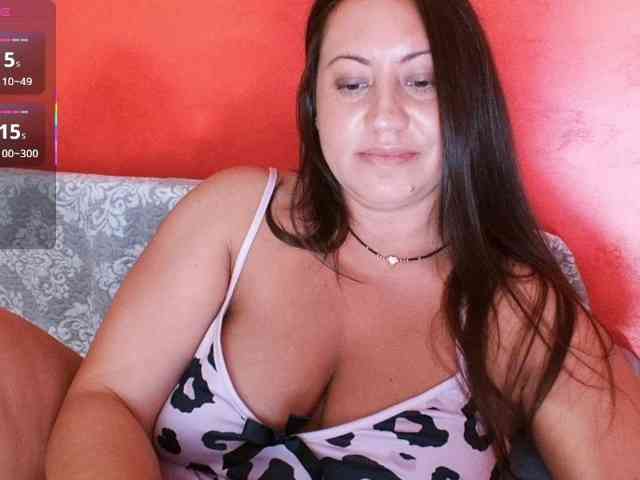 Modella: Naughtyh