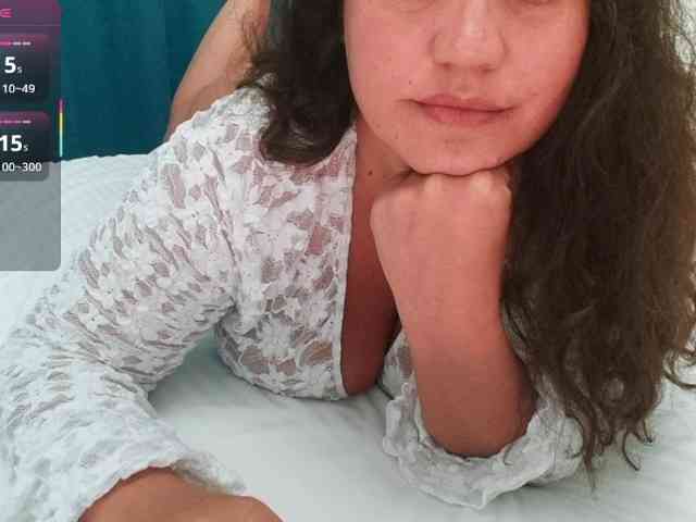 Naughtyh webcam