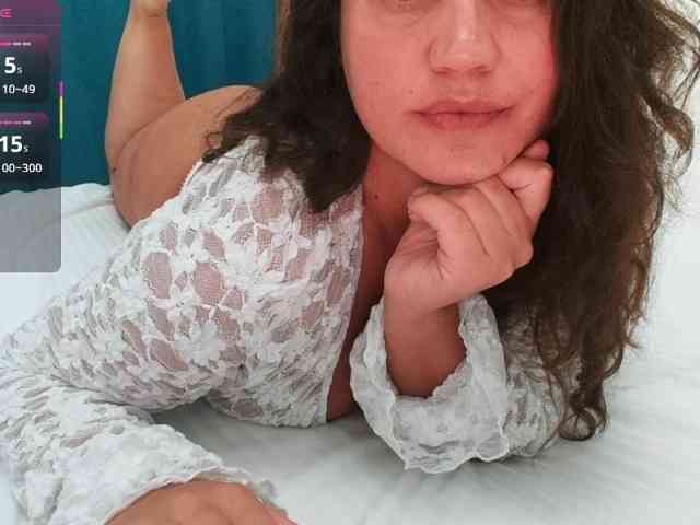 Naughtyh webcam