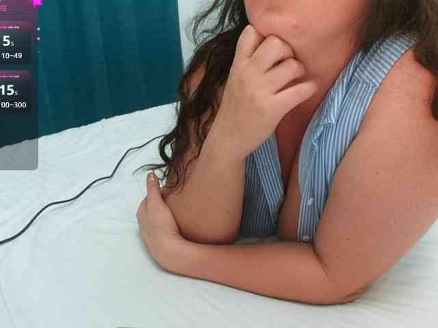 Modella: Naughtyh