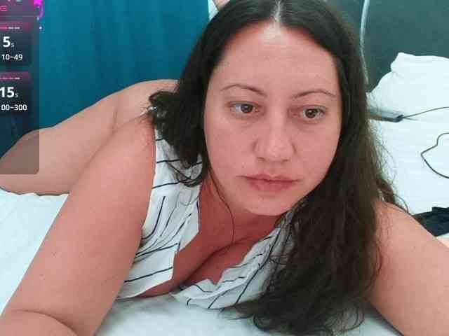 Naughtyh webcam