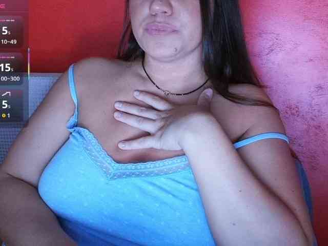Naughtyh webcam