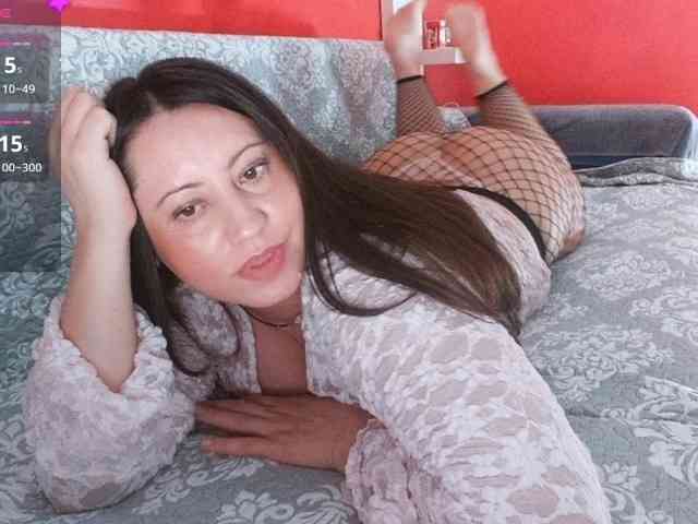 Modella: Naughtyh