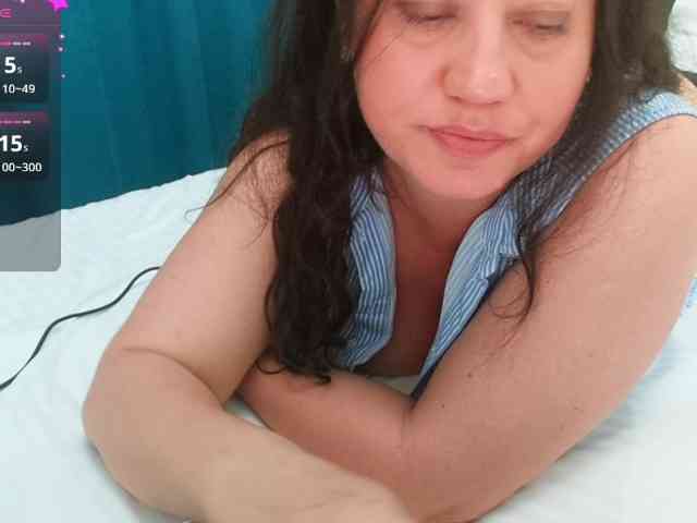 Naughtyh webcam